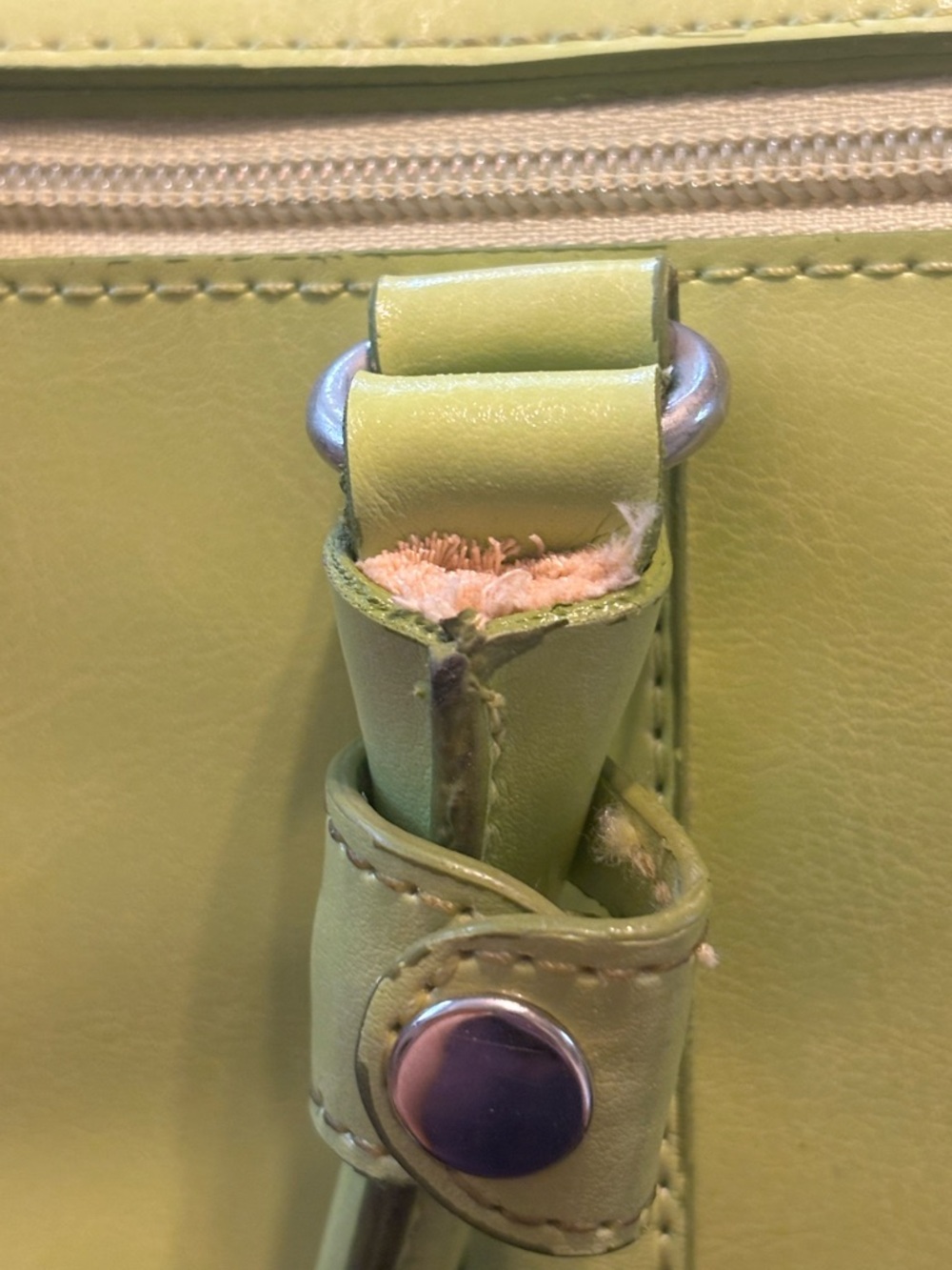 Chartreuse Rina Rich Faux Leather Shoulder Bag 💚 Y2K - Picture 13 of 14